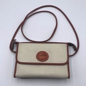 Vintage Dooney & Bourke All-Weather Leather Crossbody Wallet Bag Cream Tan
